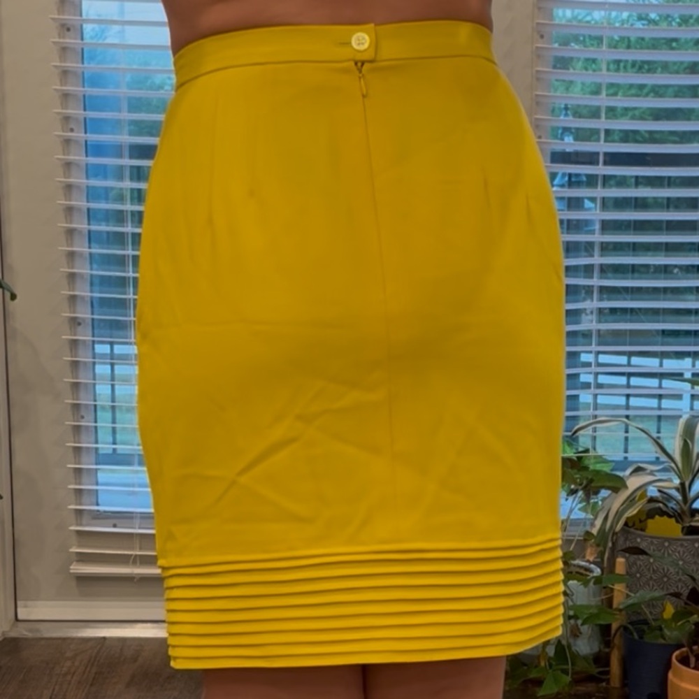 Escada Yellow Pencil Skirt